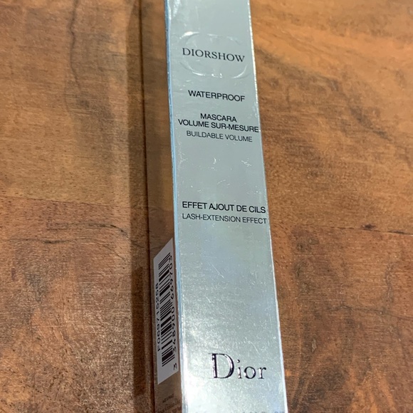 Christian Dior - Picture 5 of 10